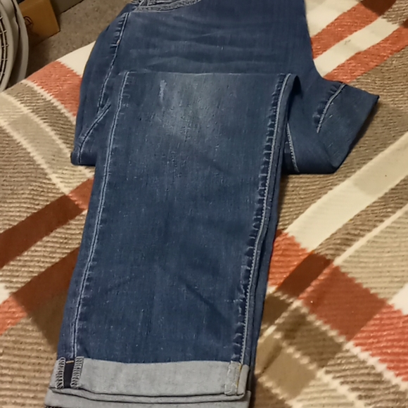 Jeans - Picture 2 of 2